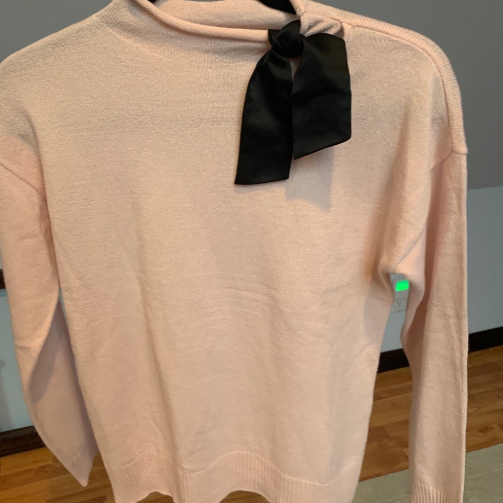 Cute lightly worn sweater